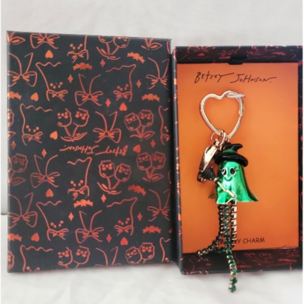 Betsey Johnson Green Wicked Witch of the West Bag Charm Keychain